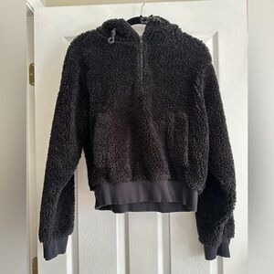 Lululemon Oh So Sherpa quarter zip, size medium